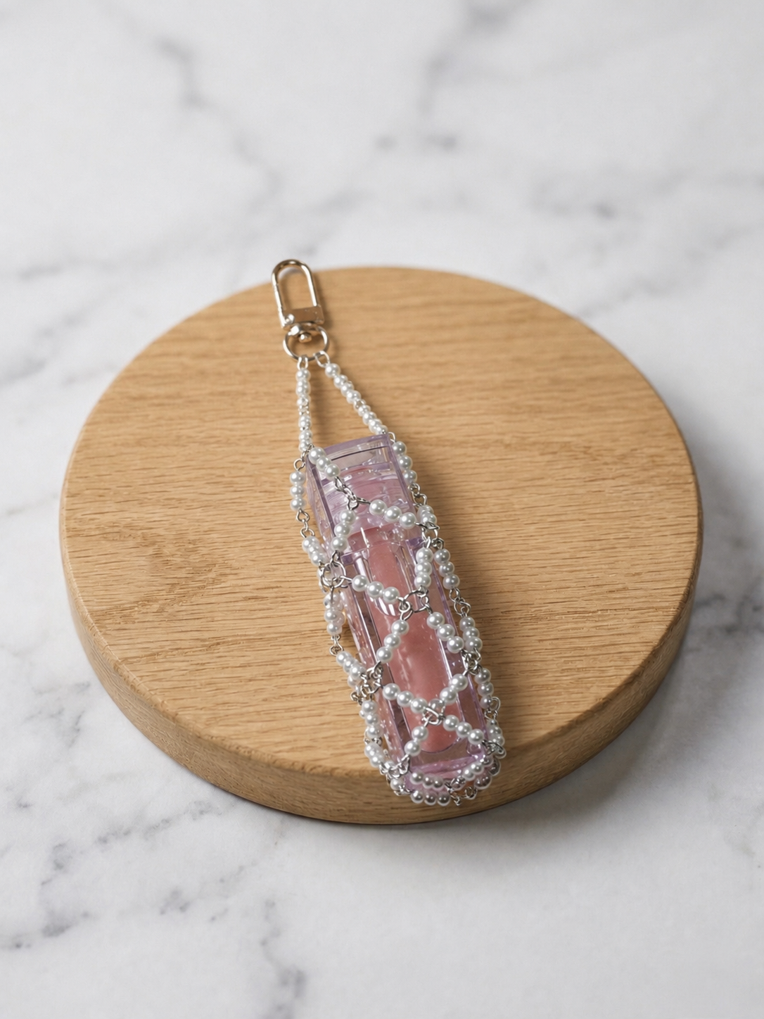 Lipgloss Chain Holder